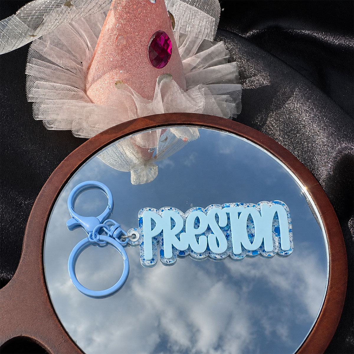 Custom Name Acrylic Keychain P - Initial Ring Custom recension och pris